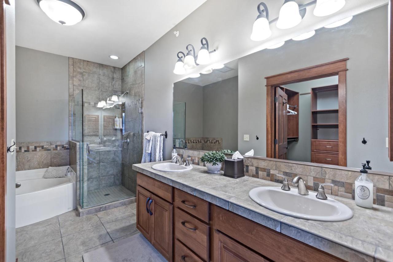 Fabulous Riverstone Retreat Coeur d'Alene Esterno foto
